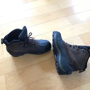 Men’s Columbia Boots size 8